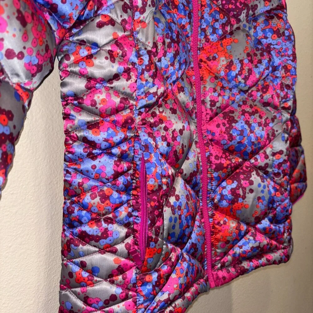 The North Face Aconcagua Girls Floral 550 Down Puffer Jacket 14/16